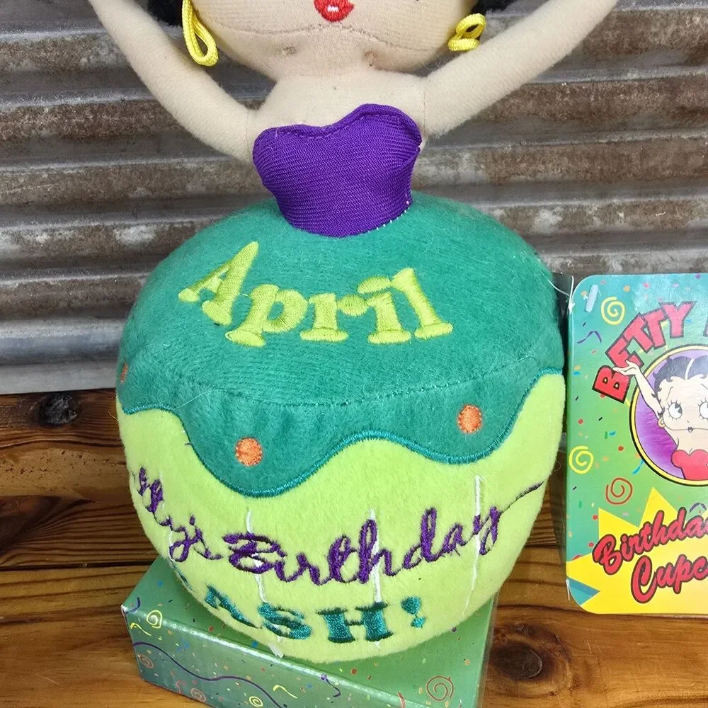 2013 PLUSH BETTY BOOP FEBRUARY & APRIL BIRTHDAY BLAST CUPCAKE DOLL BY SUGAR LOAF